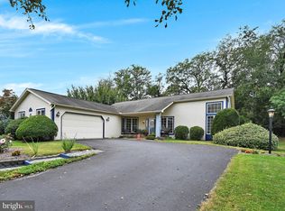 7 Dewberry Ct, Mechanicsburg, PA 17055