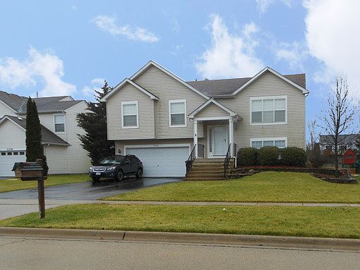 2nd image of 1389 N Blackhawk Cir