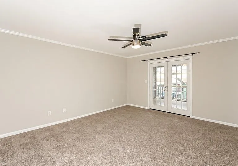 2505 W Broad St #122 — Photo 12