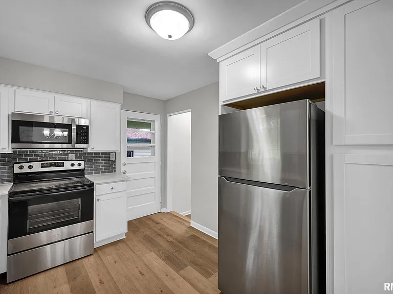 1407 W Sunnyview Dr — Photo 12