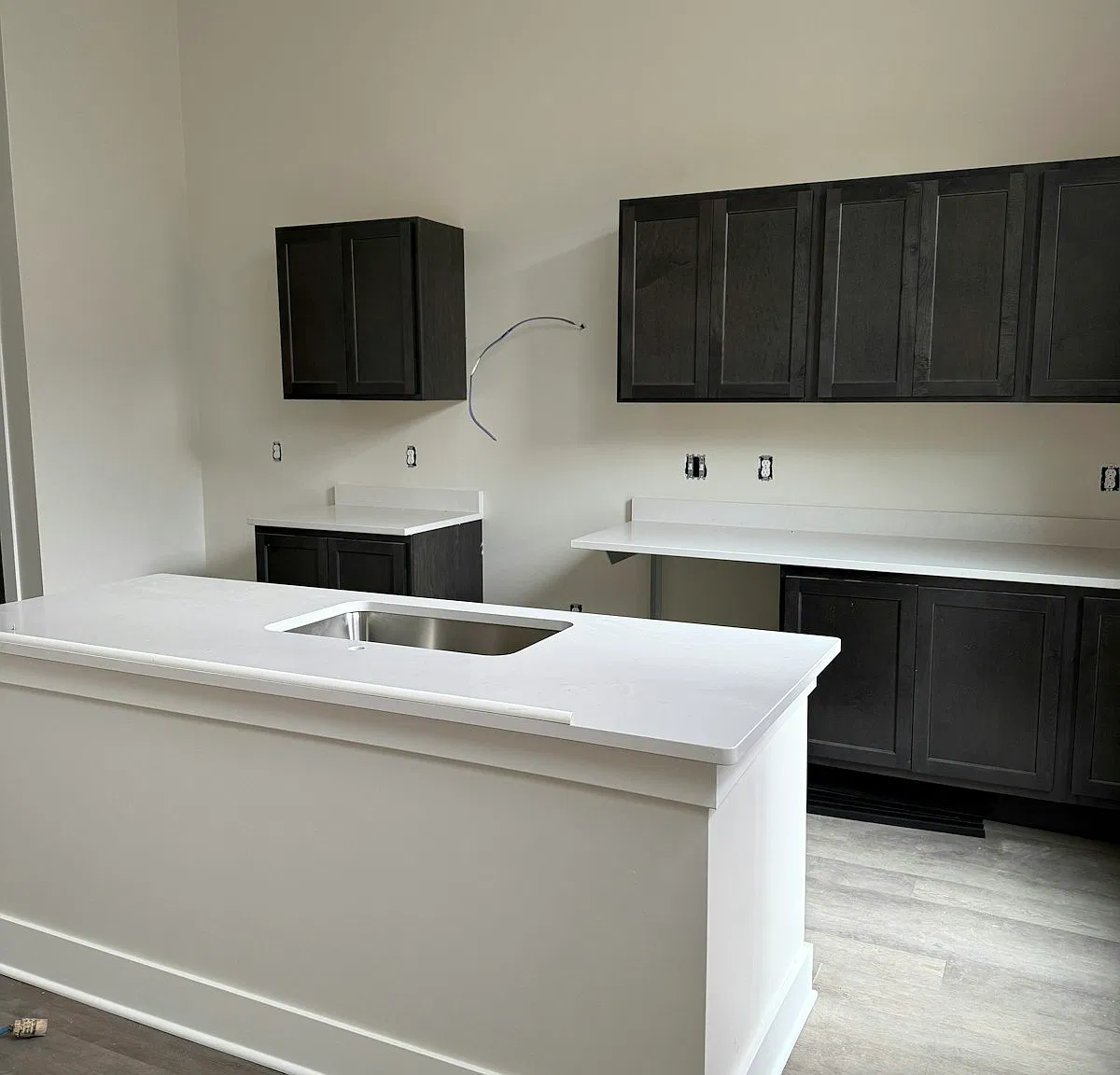 106 E Erie St — Photo 3