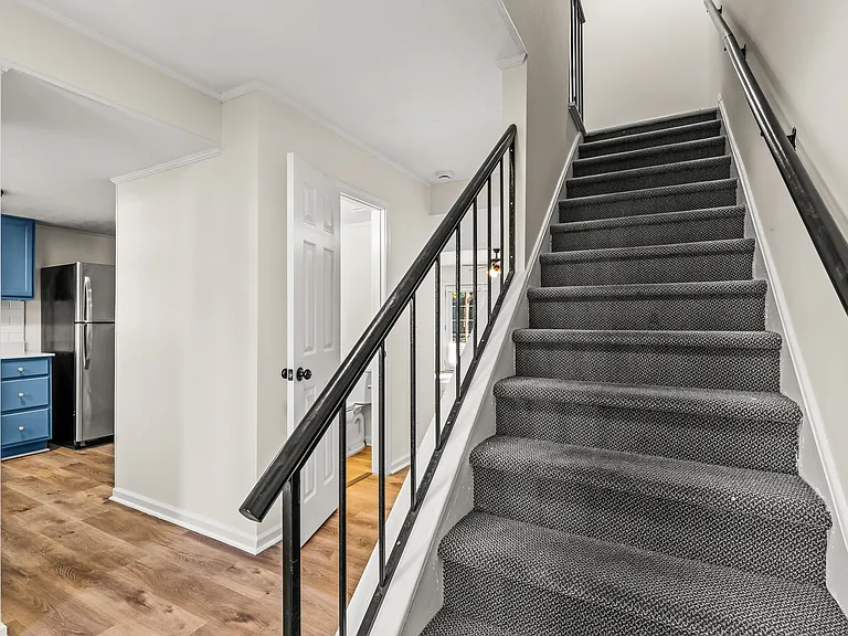512 Ridley Ave #A — Photo 12