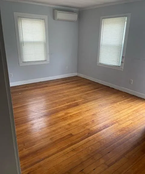 30 Cole St — Photo 2