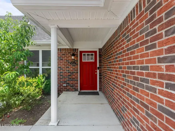510 Eagle Pointe Dr, Louisville, KY 40214
