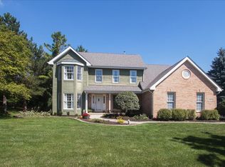 3404 Green Pastures Rd, Carpentersville, IL 60110