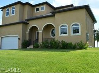 5896 Cove St, Saint James City, FL 33956