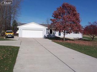 6520 W Lake Rd, Clio, MI 48420