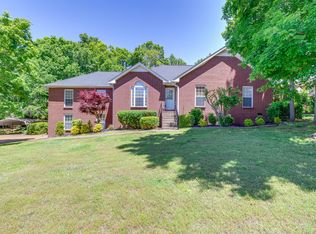 111 Terry Ln, Cottontown, TN 37048
