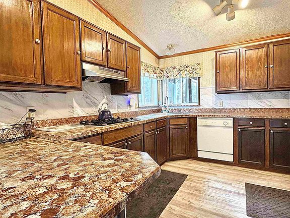 5th image of 503-155 Madrone Way
