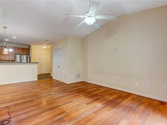 5th image of 7104 W Friendly Ave Unit 306
