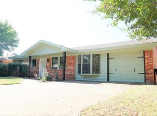 2602 Easy St, Denison, TX 75020