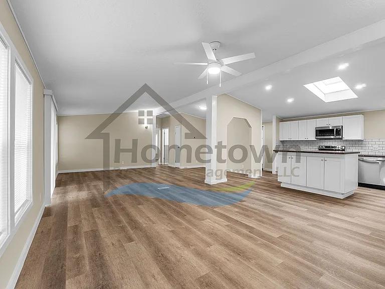 60 Short Dr — Photo 11