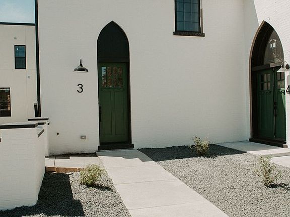 4th image of 475 N Galapago St #3