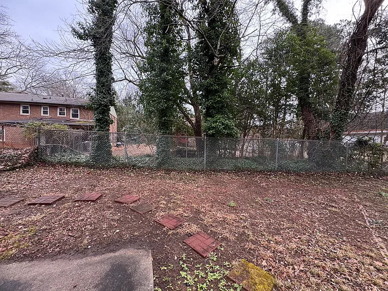2319 Albright Dr — Photo 43