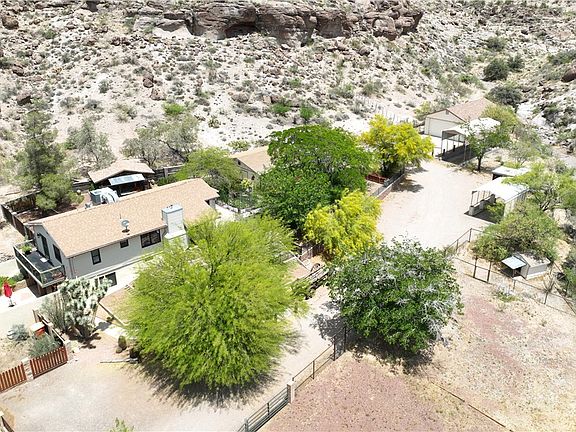 3rd image of 1720 N Clack Canyon Rd