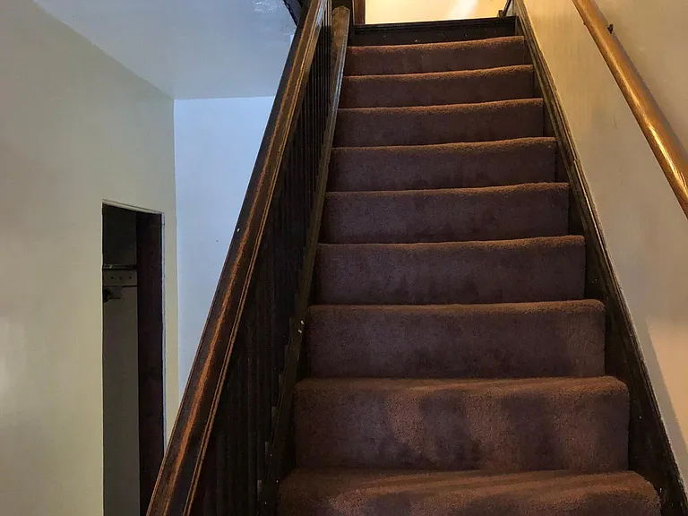 70 Pasadena St — Photo 21