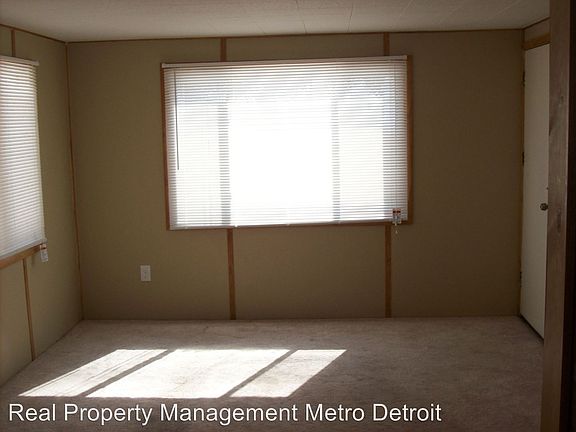 3rd image of 13351 Oak Park Blvd