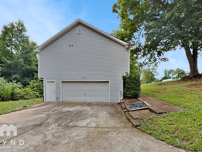 165 Mountain Way — Photo 21