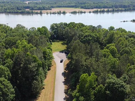 2nd image of 18 & 19 Hundley Forest Dr