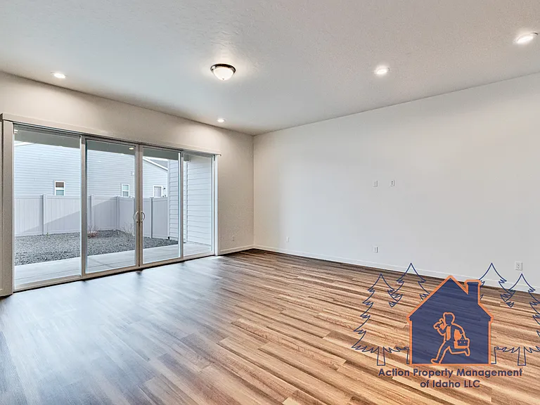 8548 W Lilburn St — Photo 15