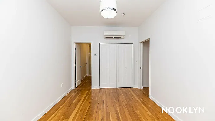 Rented by Nooklyn NYC LLC | media 27