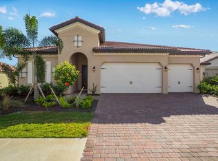 292 Toscavilla Blvd, Nokomis, FL 34275