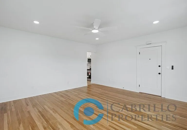 128 Kalmia St #5 — Photo 5