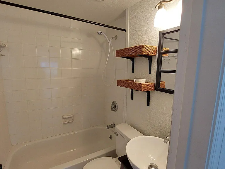 2111 E Grant Ave — Photo 8