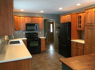 2395 Sullivan Rd, Ravenna, MI 49451