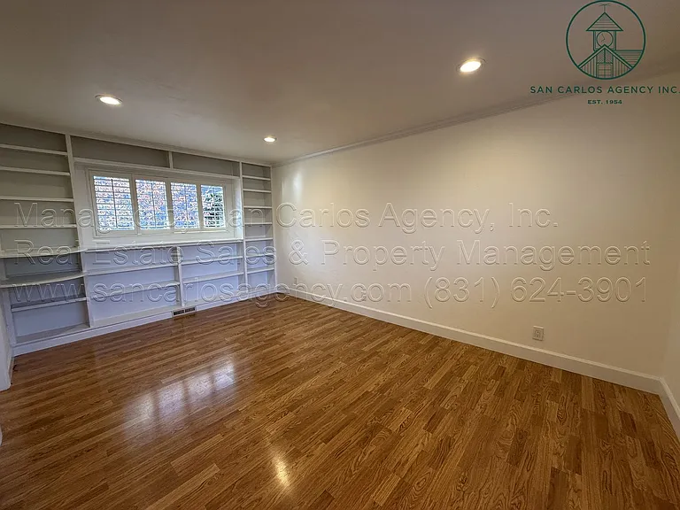 7042 Valley Greens Cir — Photo 19