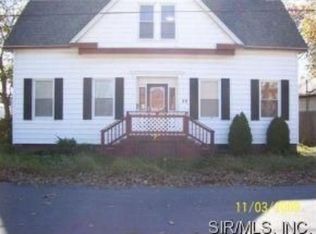 20 E Green St, Mascoutah, IL