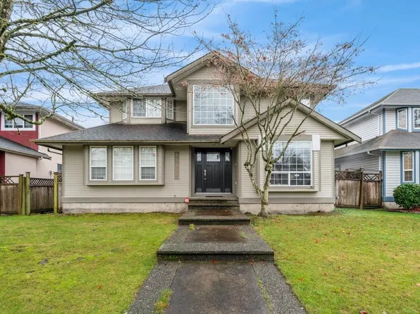 15476 110th Ave, Surrey, BC V3R 0X1