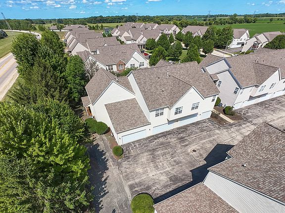 4th image of 536 Clayton Cir #A