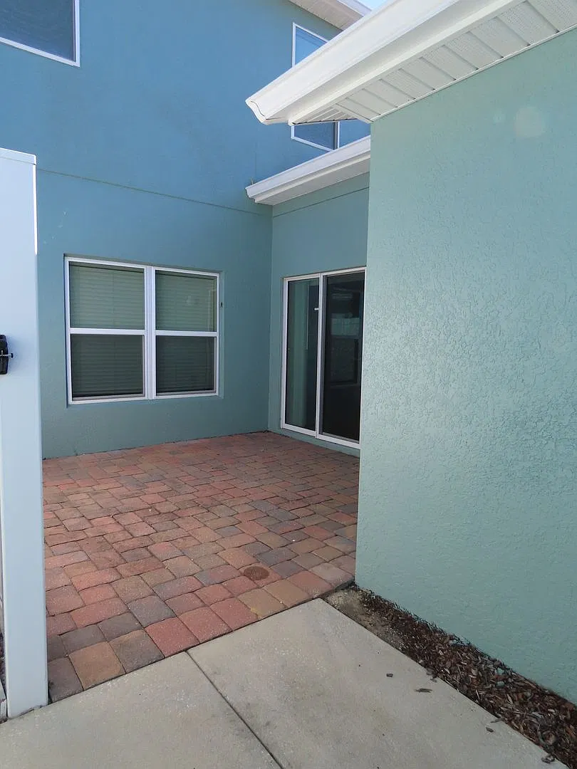 Gated Waterfront & Amenities Galore! — Photo 4
