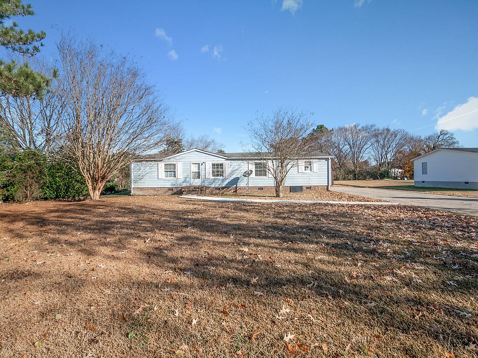 1st image of 108 Kelly Dr