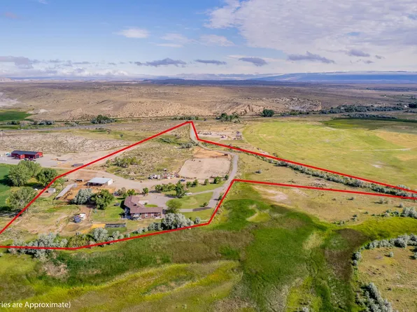 124 Highway 14A West, Byron, WY 82412