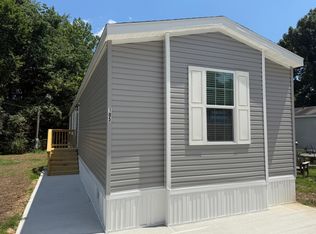 105 Cougar Dr, Evansville, IN 47712