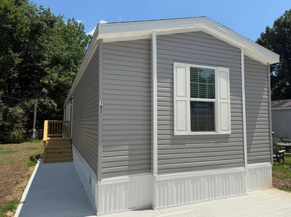 105 Cougar Dr
