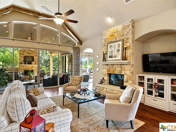5th image of 5715 High Forest Dr