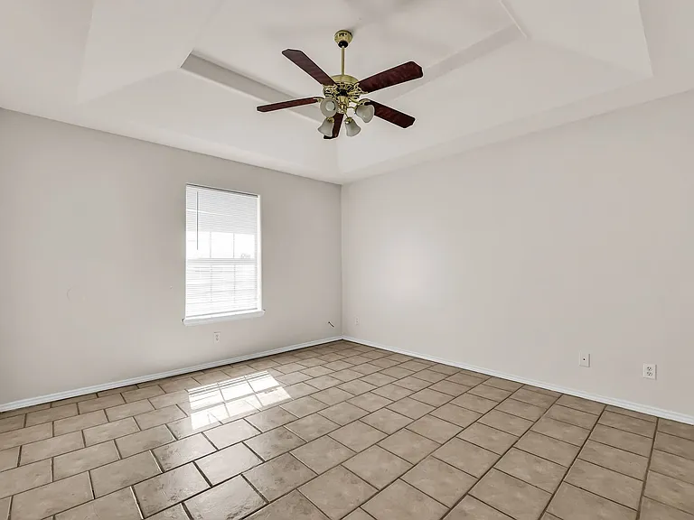 1810 Agua Fina Ave — Photo 12