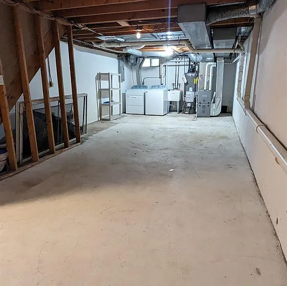 302 E Ann Arbor Trl — Photo 13