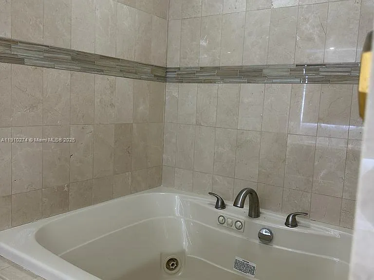 251 Crandon Blvd #430 — Photo 13