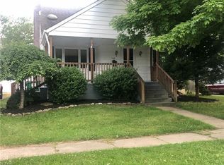134 E Tibbitts St, Geneva, OH 44041