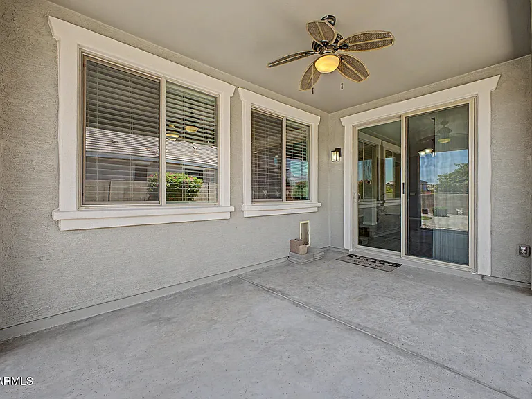 3413 N Loma Vis — Photo 19