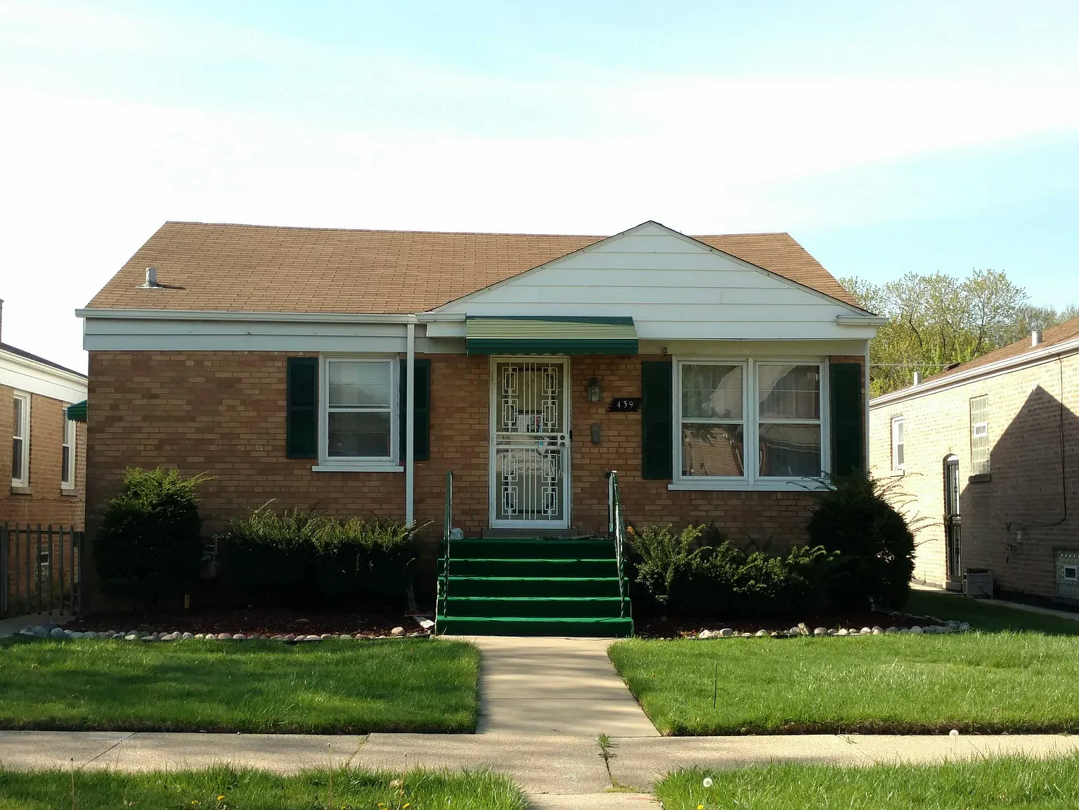 439 W 125th Pl photo 1
