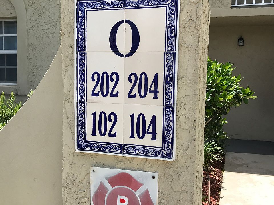1st image of 1614 SE Green Acres Cir APT O102