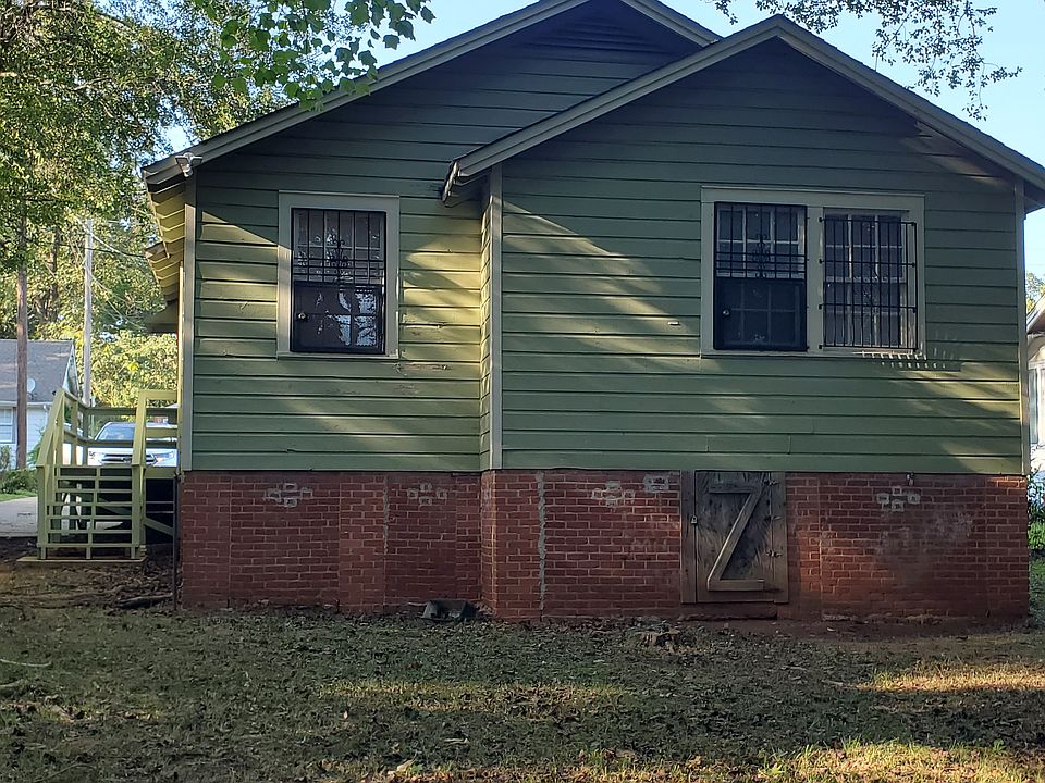 1st image of 2618 Cherry St