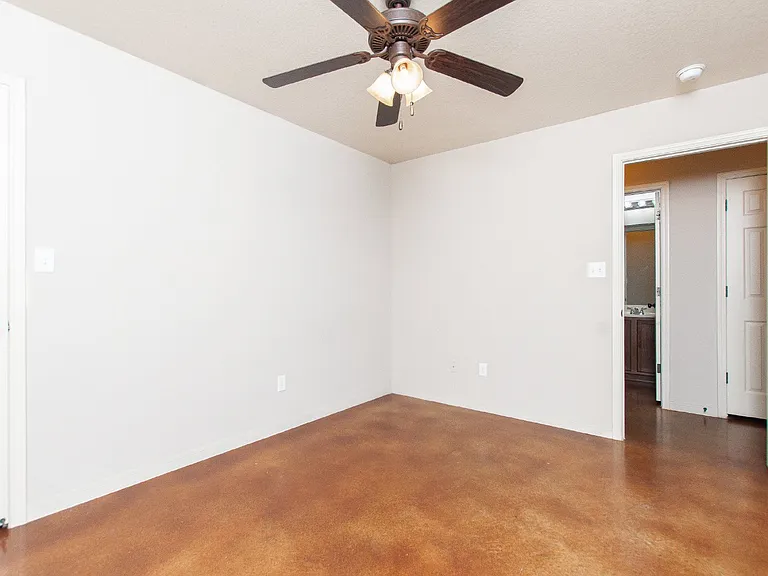 4421 Brutus Ln #A — Photo 19
