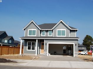 1048 NE 15th Ave #L18, Canby, OR 97013