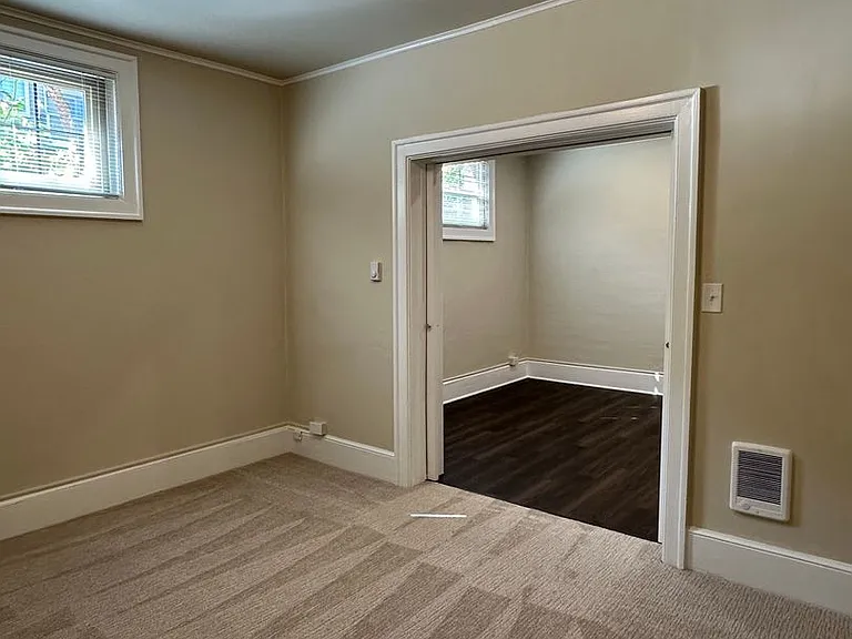 De Luxe Apartments LLC — Photo 18